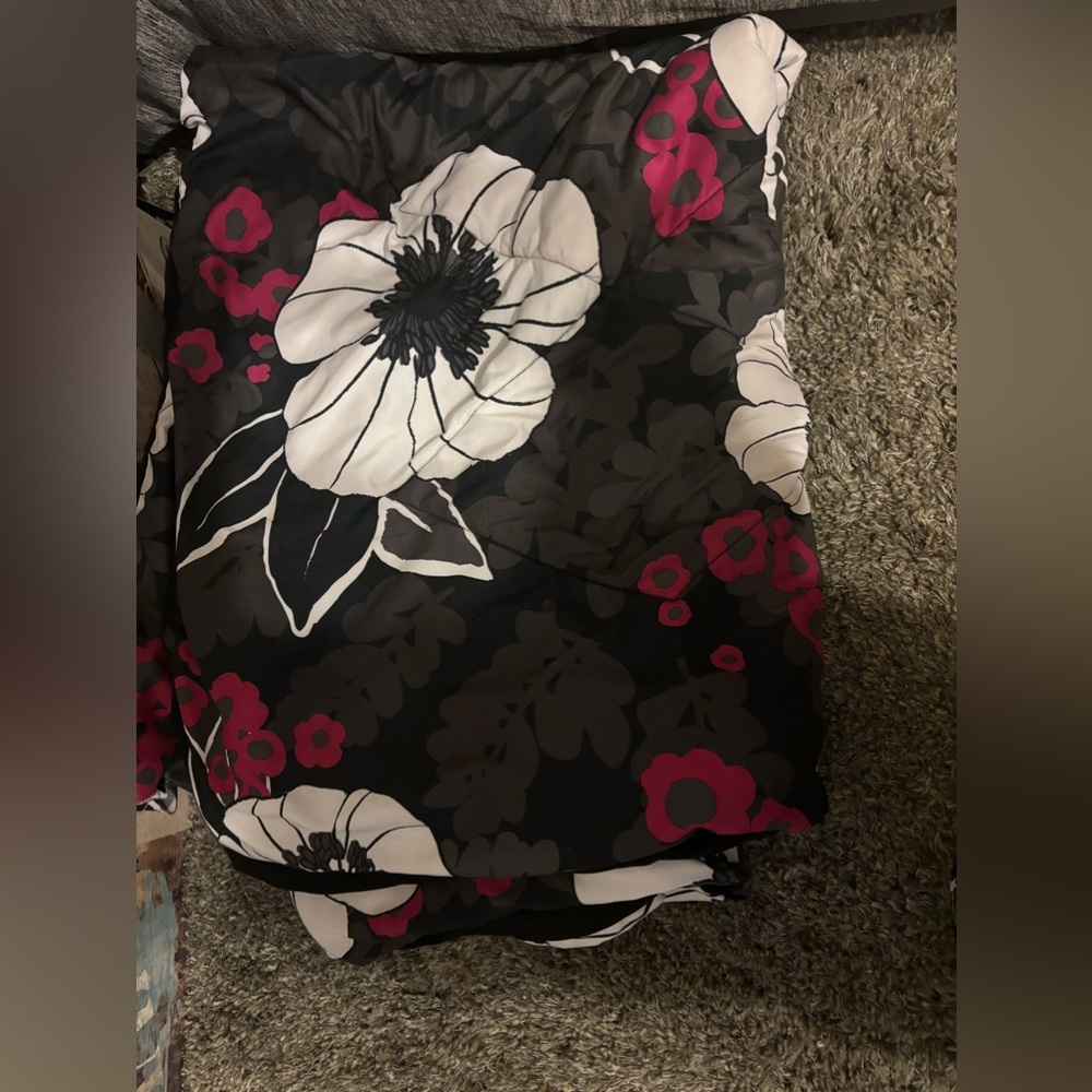 Black floral duvet cover